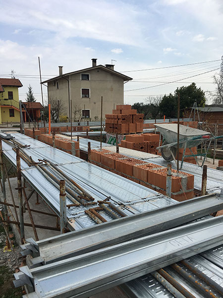 Casa nuova garage