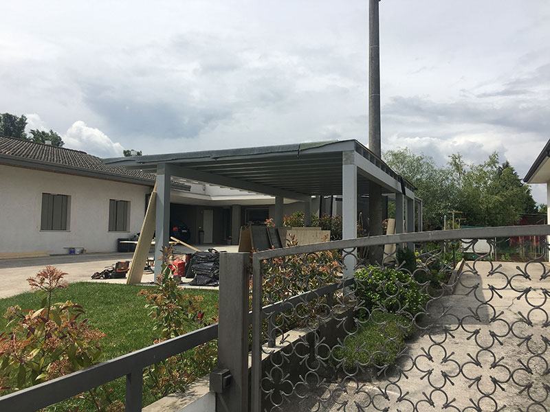 Garage in legno