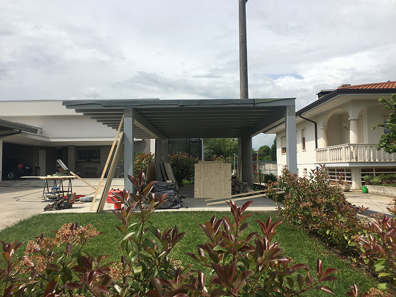 Garage in legno