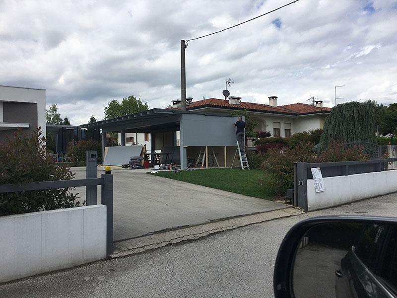 Garage in legno