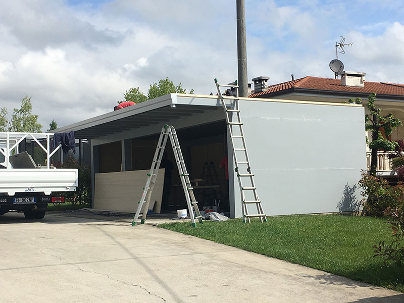 Garage in legno
